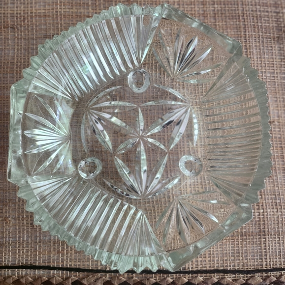 VTG Lead Crystal Glass Candy Bowl Dish Footed Floral Leaf Pattern - Picture 6 of 11